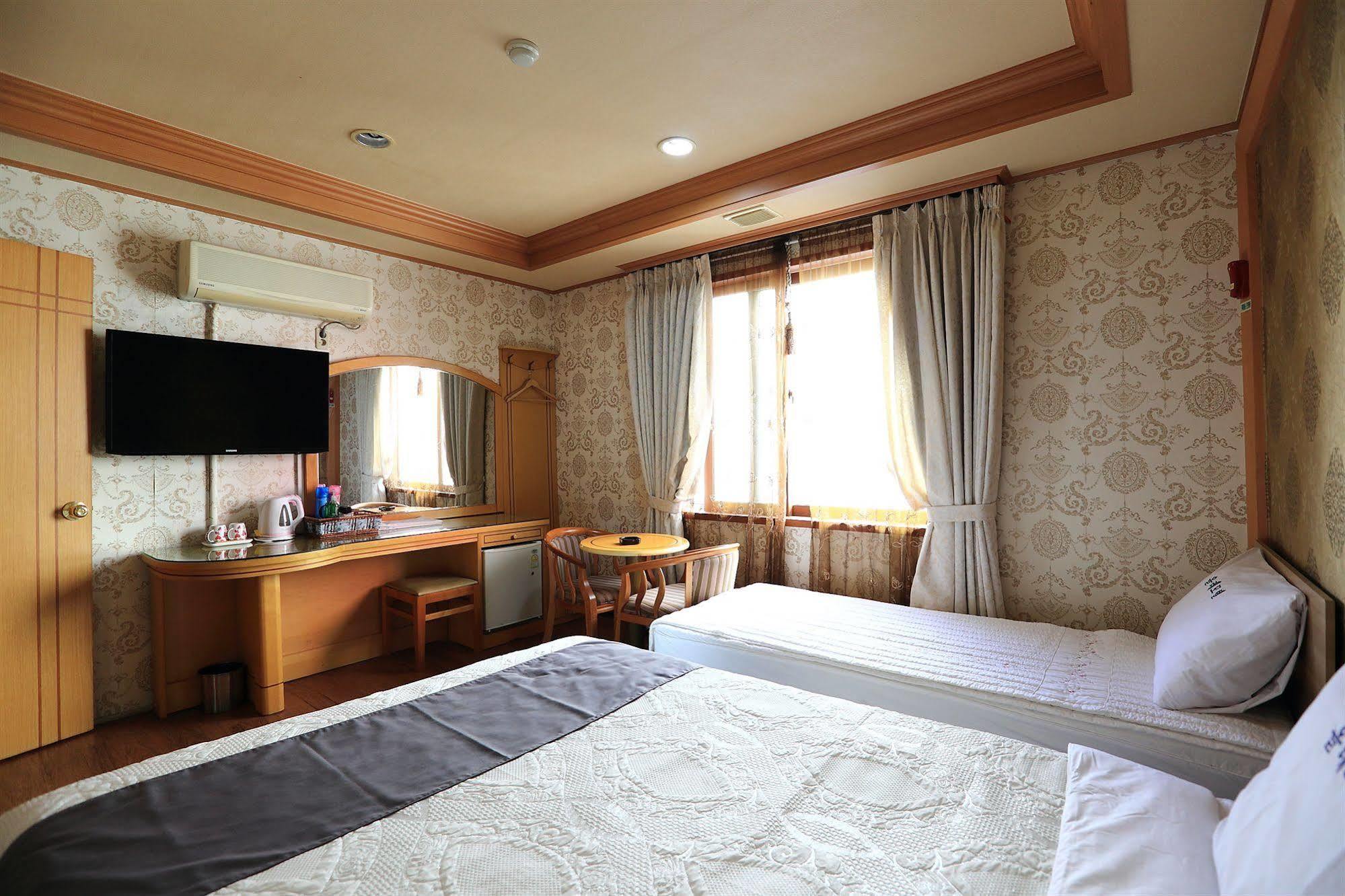 Jeju Olleh Hotel Exteriör bild